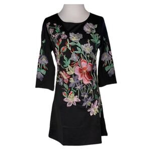 Lai Meng Five Cats Black Floral Embroidered Sheath Dress size Small 4/6 NEW